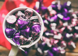 Spoil Your Brand (and Your Sweetheart) This Valentine’s Day The SmartPhone Projector